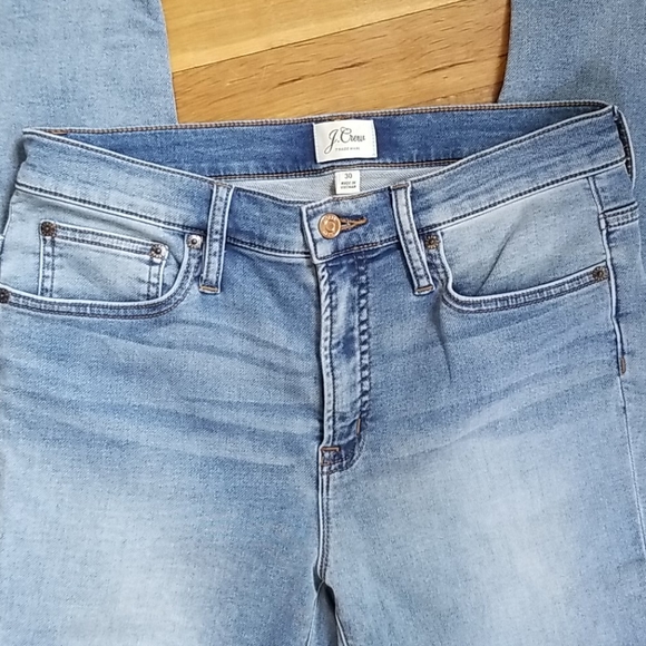 J Crew | 9" high-rise toothpick jean - Picture 2 of 7